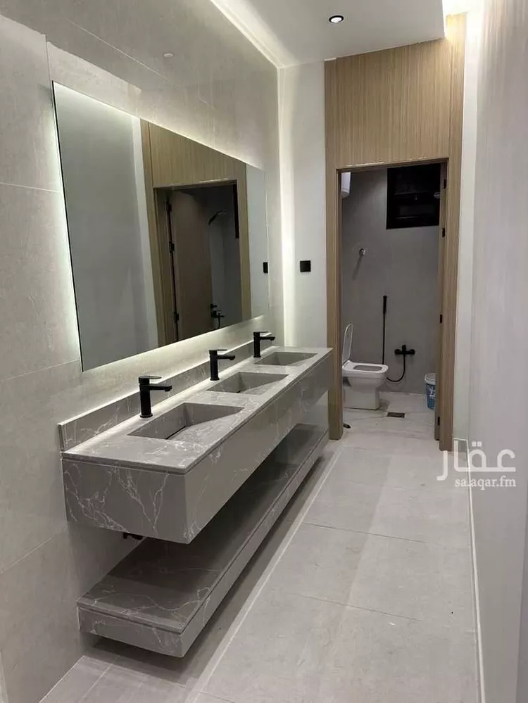 دور للبيع في شارع بدر بن عامر الهذلي, حي طويق, مدينة الرياض, منطقة الرياض صورة 4