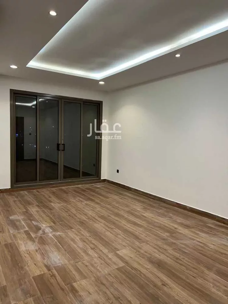 شقة للبيع في شارع جسر الملك فهد, حي الحمراء, مدينة الخبر, المنطقة الشرقية 8
