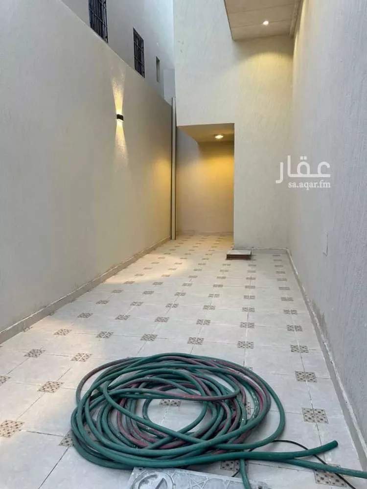 دور للبيع في شارع الرايه ، حي الندوة ، الرياض ، منطقة الرياض صورة 3
