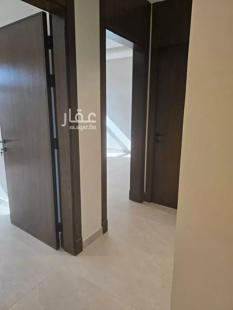 شقة للإيجار في شارع ابن هبرة ، حي الصفا ، جدة ، جدة صورة 4