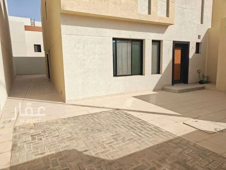 فيلا للإيجار في شارع المنافع ، حي نمار ، الرياض ، منطقة الرياض صورة 2