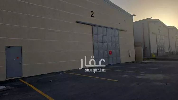 مستودع للإيجار في شارع المديفع, حي طيبة, مدينة الرياض, منطقة الرياض