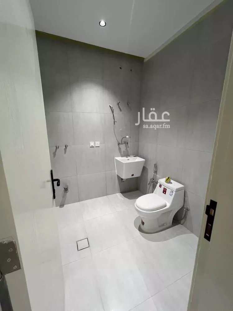 شقة للإيجار في شارع 2190768, حي الشفاء, مدينة تبوك, منطقة تبوك صورة 3