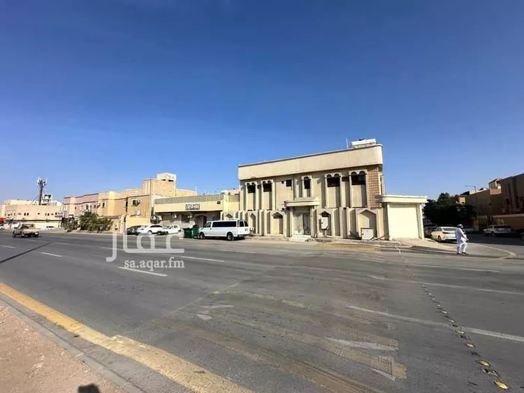 فيلا للإيجار في شارع عبدالله بن الزبير, حي العريجاء الغربي, مدينة الرياض, منطقة الرياض صورة 2