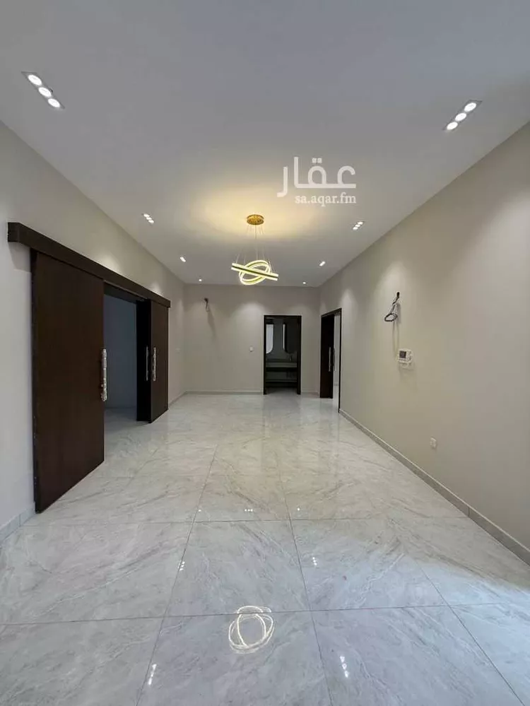 فيلا للبيع في شارع سريه عكاشه محصن, حي النور, مدينة جدة, منطقة مكة المكرمة صورة 2