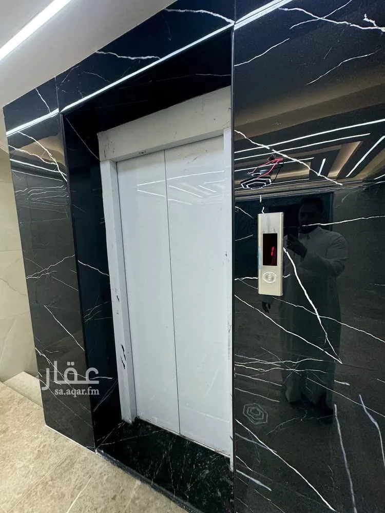 فيلا للإيجار في شارع اسحاق بن الربيع الكوفي, حي العريض, مدينة المدينه المنوره, منطقة المدينة المنورة صورة 3