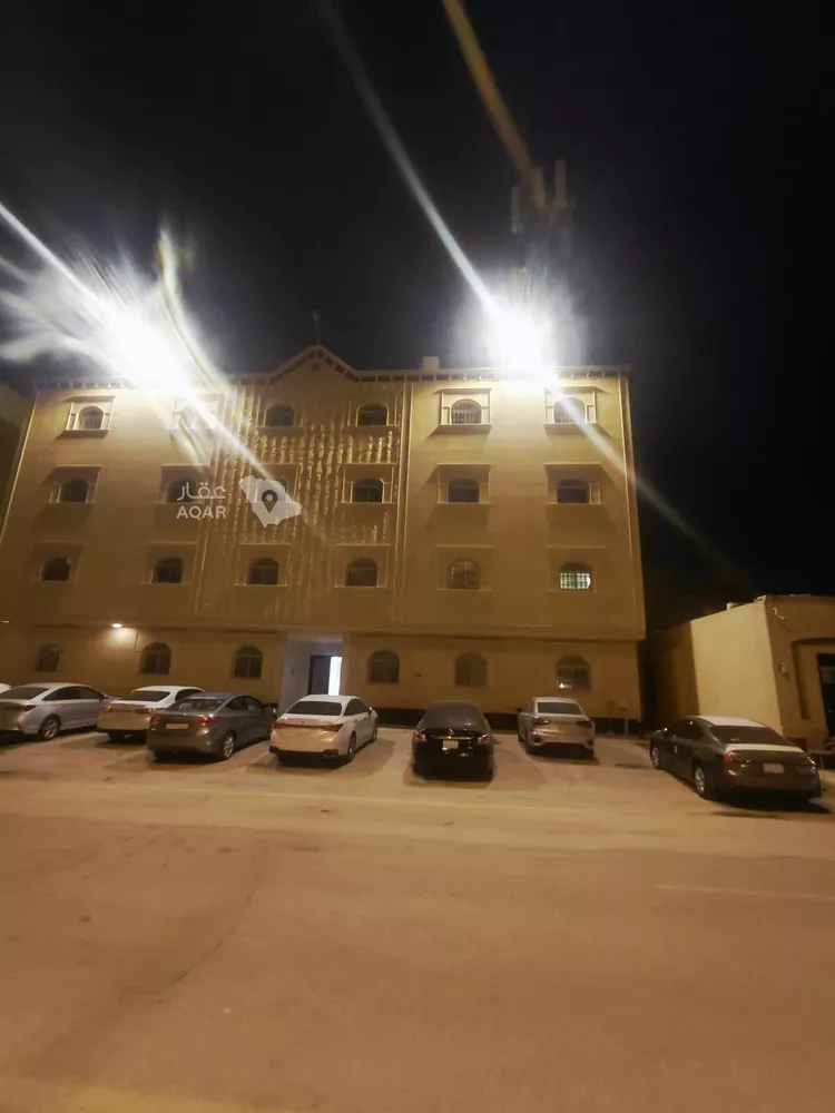 شقة للإيجار في شارع الشيخ عبدالله بن جبرين, حي القيروان, مدينة الرياض, منطقة الرياض 3