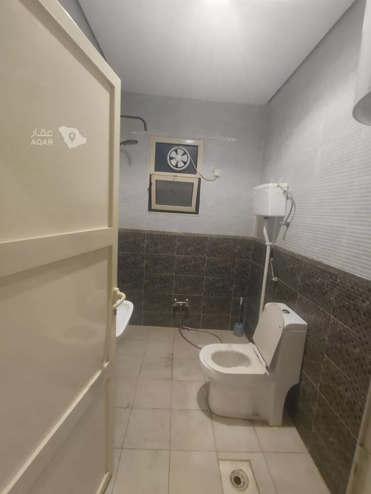 شقة للإيجار في شارع عبدالله الخرجي, حي الملقا, مدينة الرياض, منطقة الرياض 5