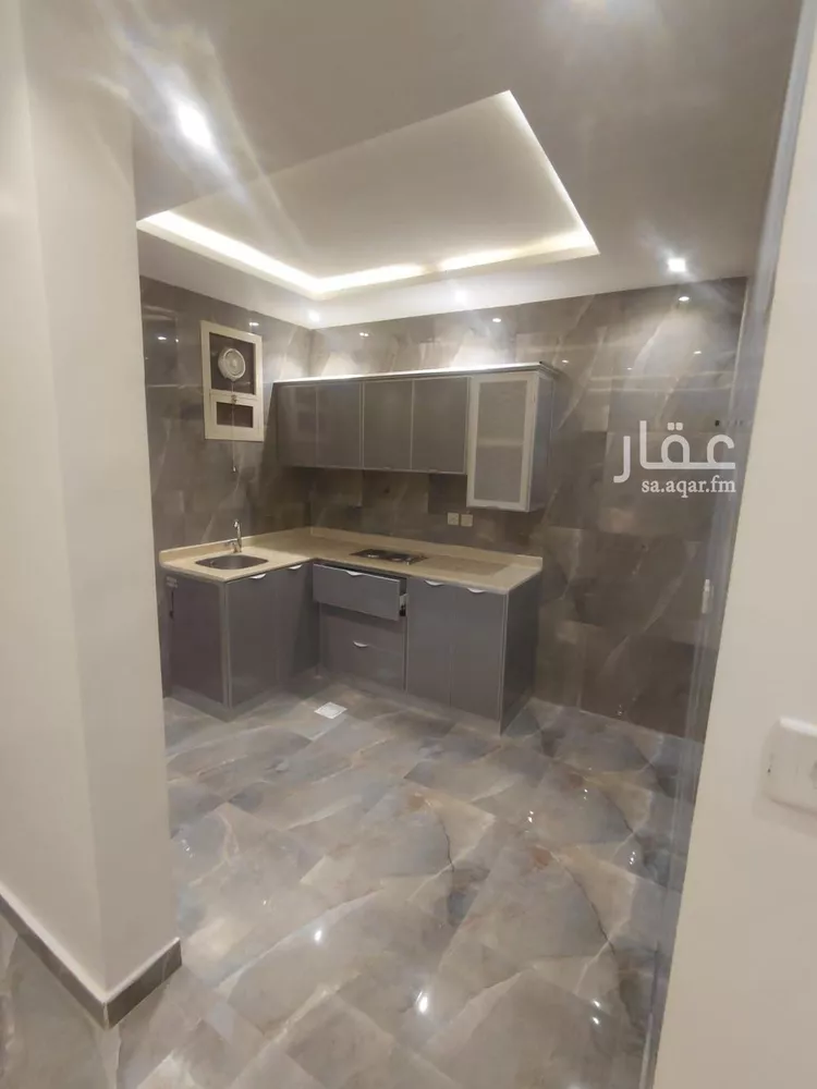 شقة للإيجار في شارع أرطأة بن كعب, حي العقيق, مدينة الرياض, منطقة الرياض صورة 3
