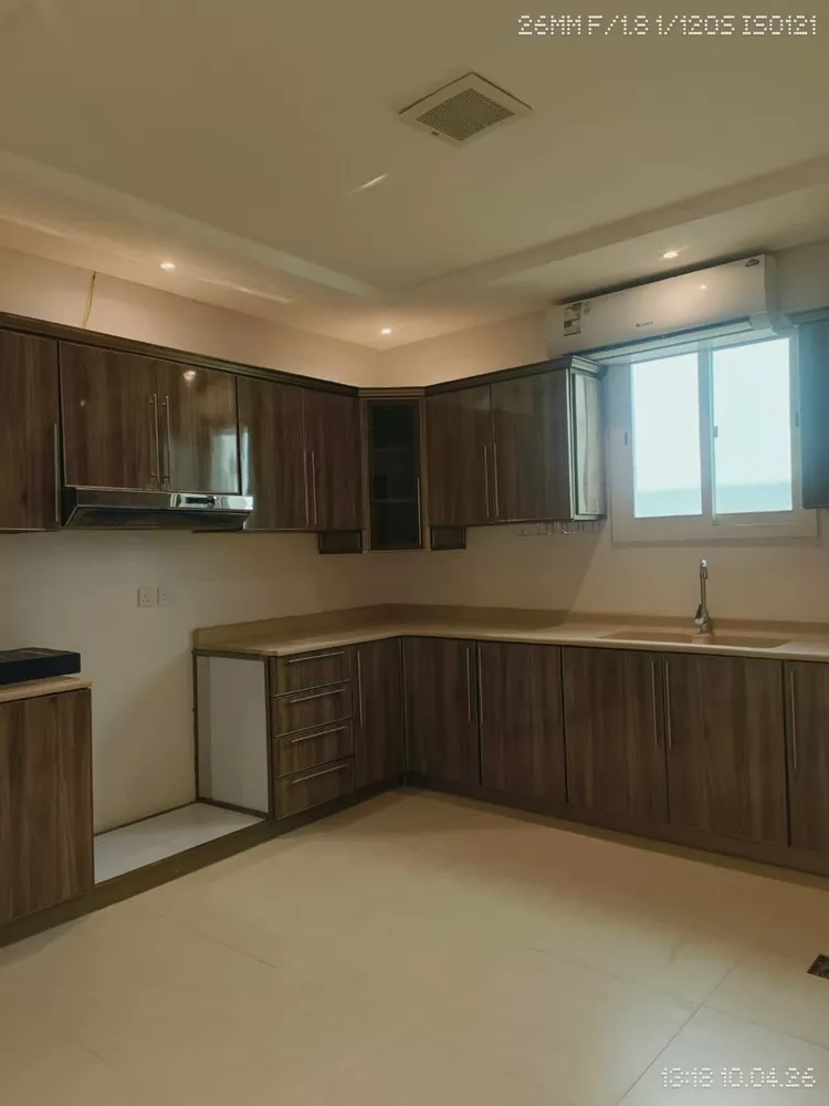 Floor for Rent in Riyadh Ar Rabie 12