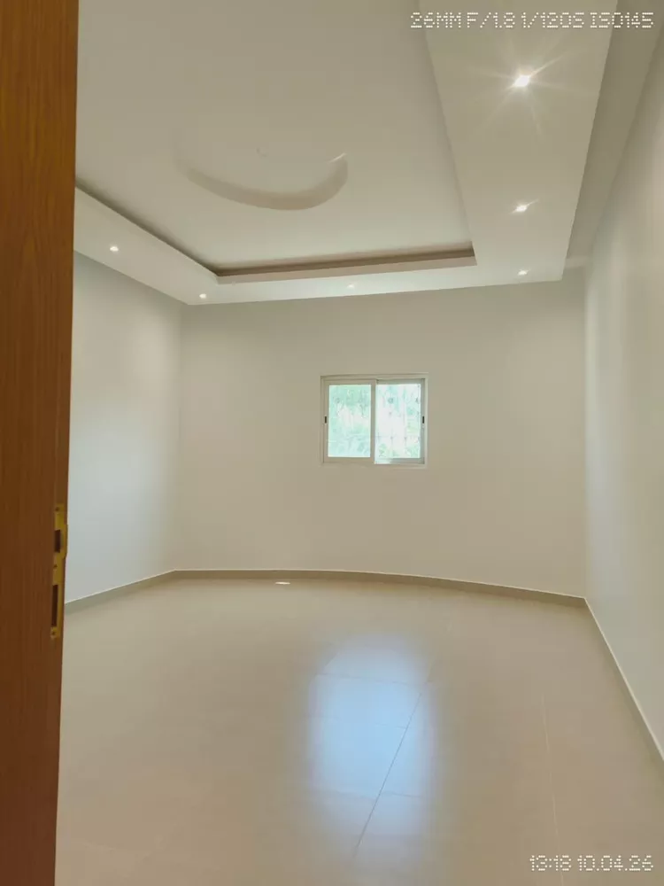 Floor for Rent in Riyadh Ar Rabie 9