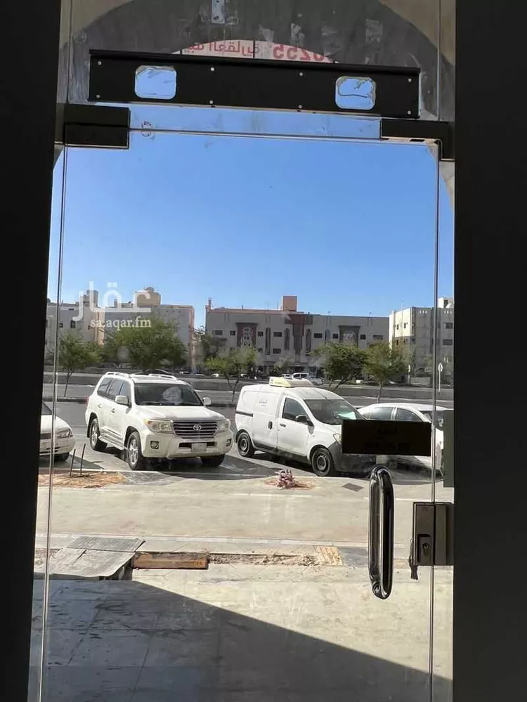 محل للإيجار في طريق الملك عبدالله الفرعي ، حي القبلتين ، المدينة المنورة ، منطقة المدينة المنورة صورة 5