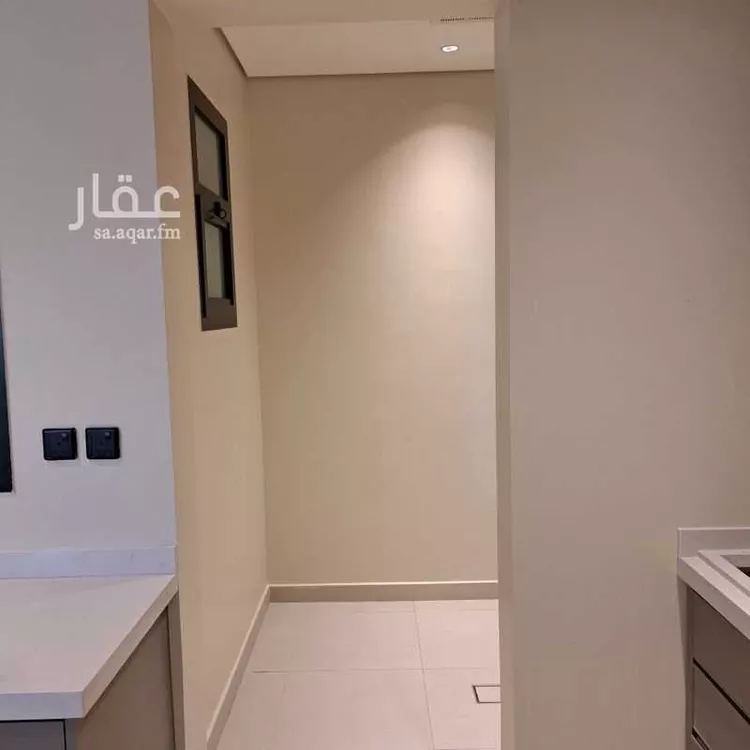 شقة للإيجار في شارع الدهناء, حي الملقا, مدينة الرياض, منطقة الرياض 16