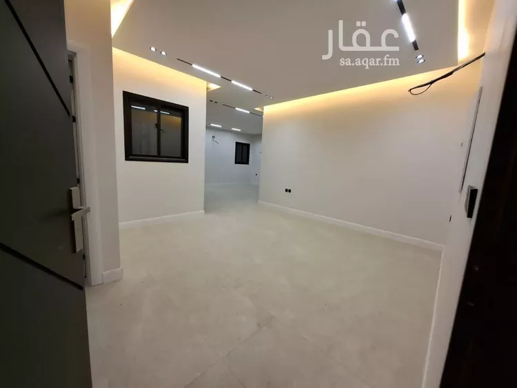 Floor for Sale in Riyadh Badr 13