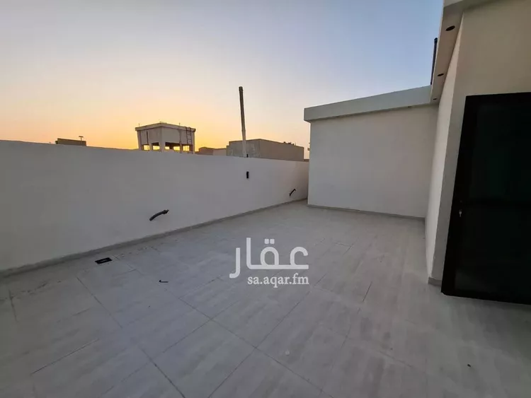 Villa for Sale in Riyadh Badr 7