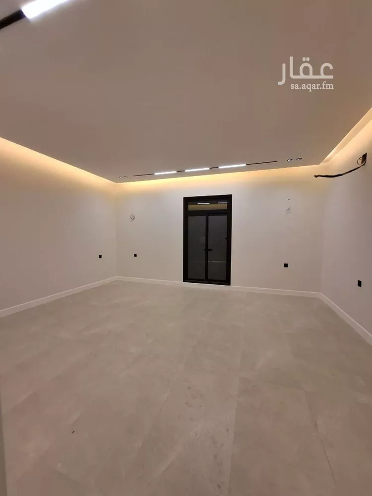 Floor for Sale in Riyadh Badr 9