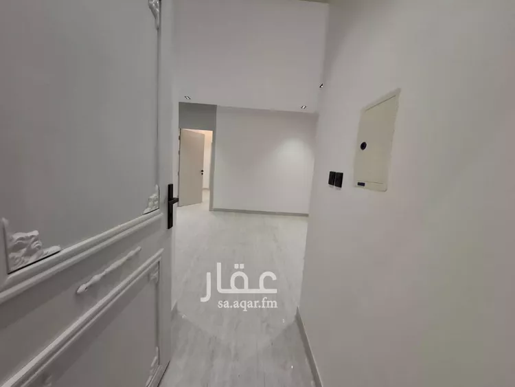 Floor for Sale in Riyadh Badr 13