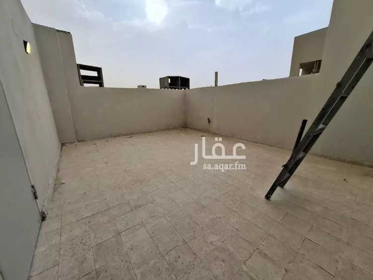 Floor for Sale in Riyadh Badr 15