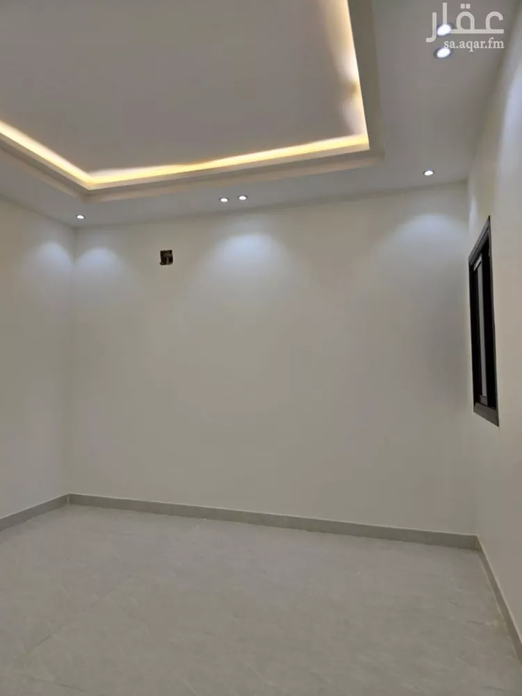 فيلا للبيع في شارع الامام مسلم, حي بدر, مدينة الرياض, منطقة الرياض 12