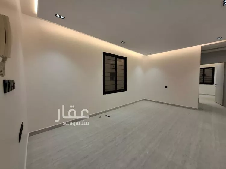 Floor for Sale in Riyadh Badr 16