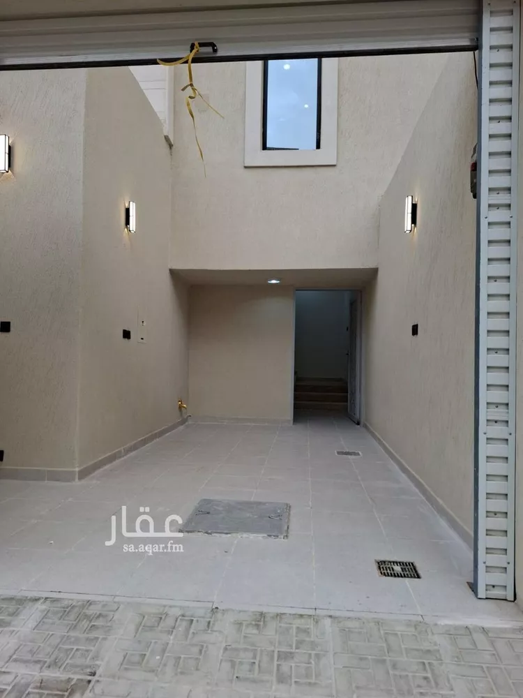 Floor for Sale in Riyadh Badr 21