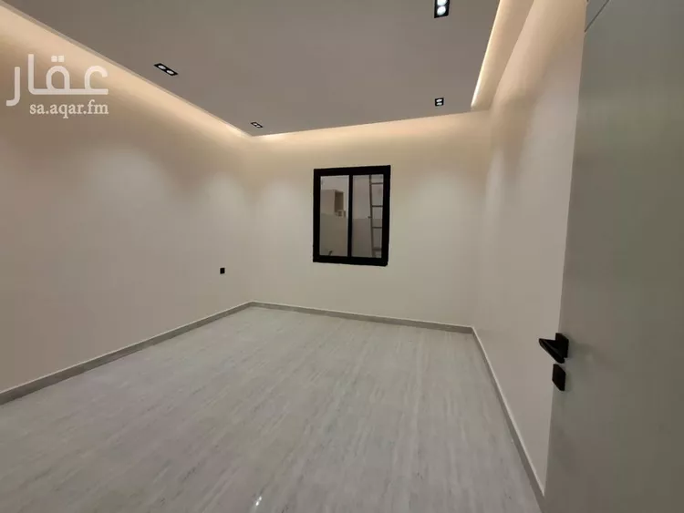 دور للبيع في شارع الامام مسلم, حي بدر, مدينة الرياض, منطقة الرياض صورة 5