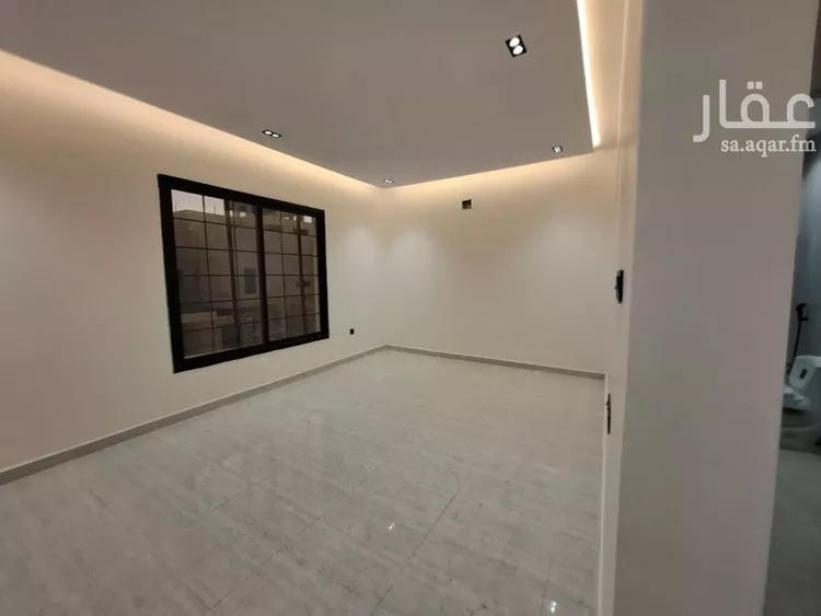 Floor for Sale in Riyadh Badr 14
