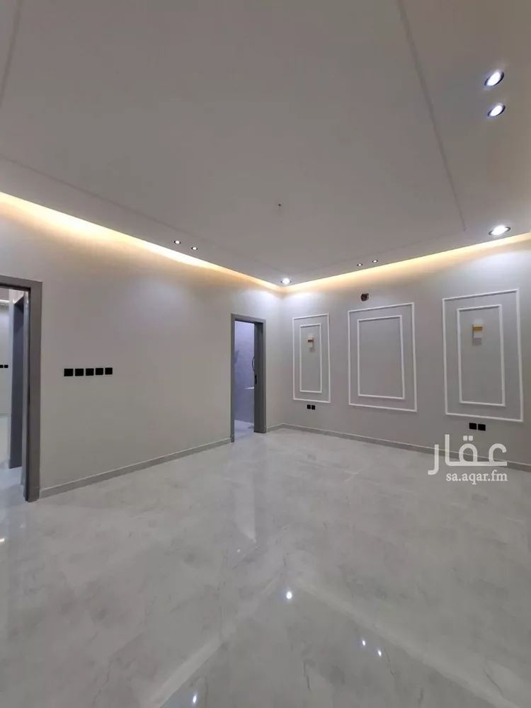 Floor for Sale in Riyadh Dhahrat Namar 12