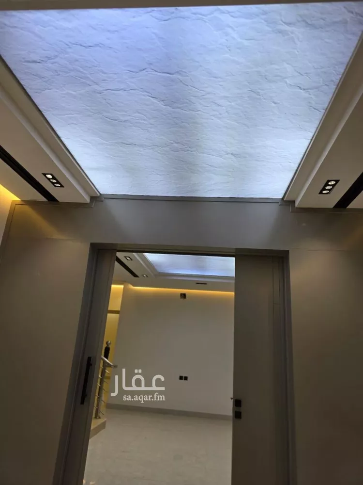 فيلا للبيع في شارع الامام مسلم, حي بدر, مدينة الرياض, منطقة الرياض 17
