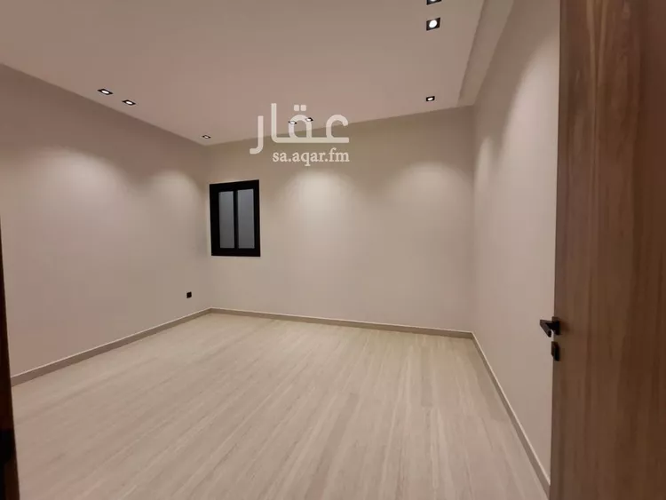 دور للبيع في شارع محمد سعيد سنبل, حي عكاظ, مدينة الرياض, منطقة الرياض 9