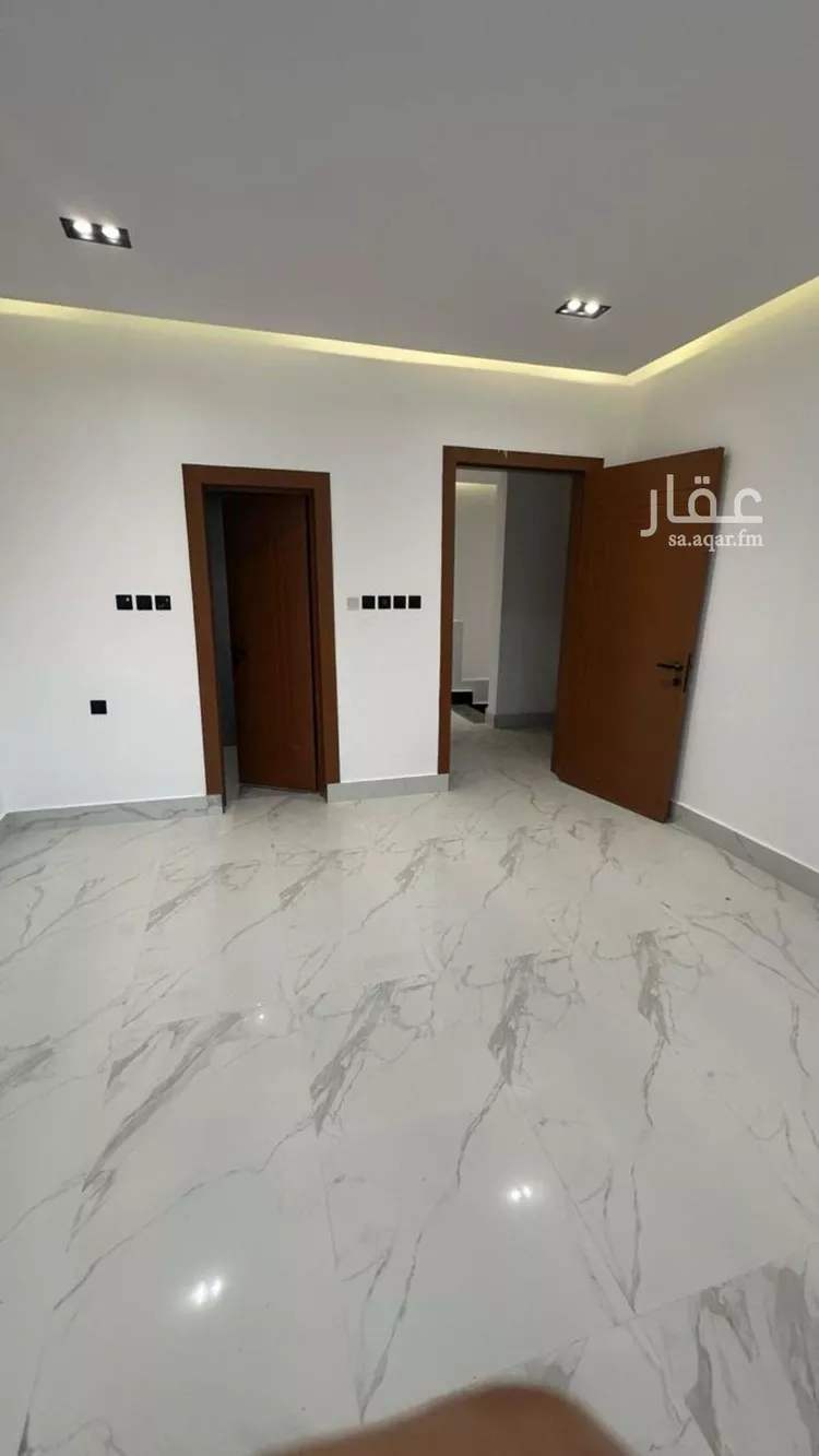 شقة للبيع في شارع الميناء, حي الجنادرية, مدينة الرياض, منطقة الرياض صورة 3
