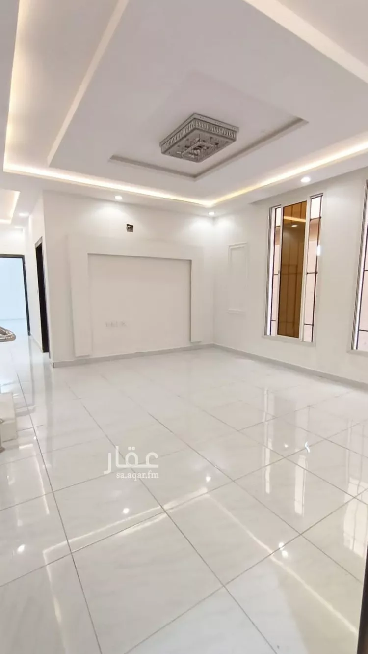 فيلا للإيجار في شارع إسماعيل بن القراب, حي القادسية, مدينة الرياض, منطقة الرياض صورة 2