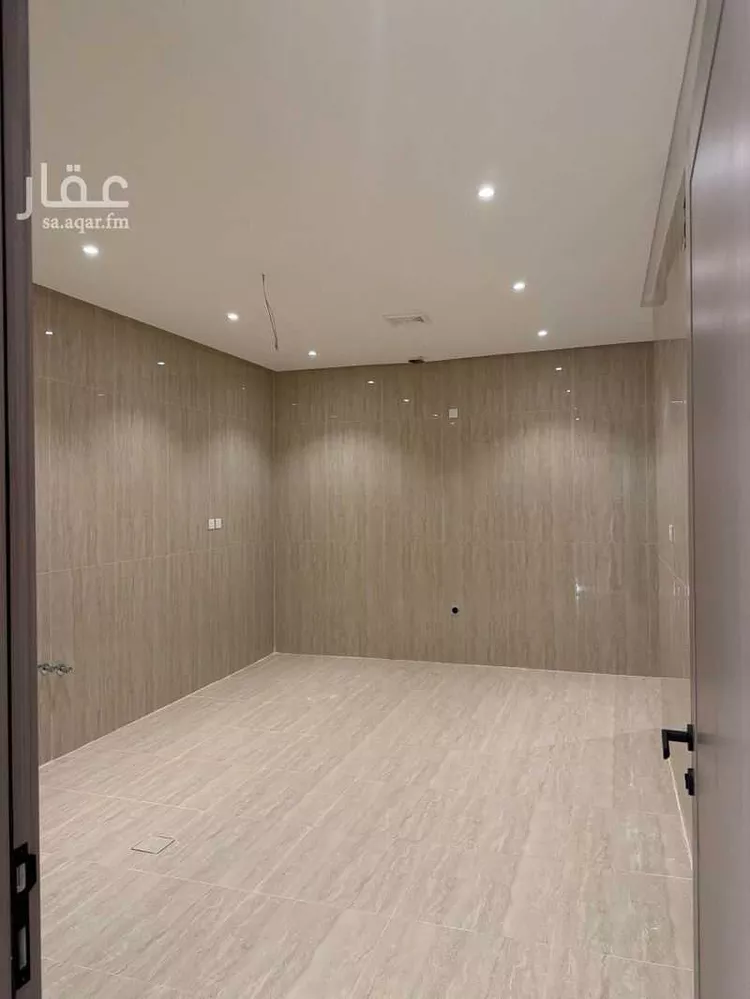 فيلا للبيع في شارع الشيخ صباح الاحمد, حي ضاحية الملك فهد, مدينة الدمام, المنطقة الشرقية صورة 5