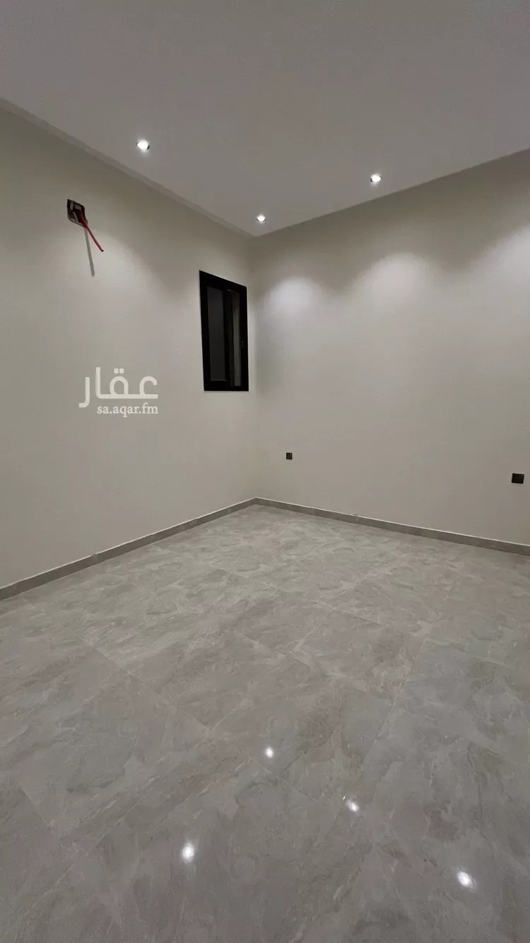 دور للبيع في شارع يحيى المفتي, حي طويق, مدينة الرياض, منطقة الرياض صورة 5