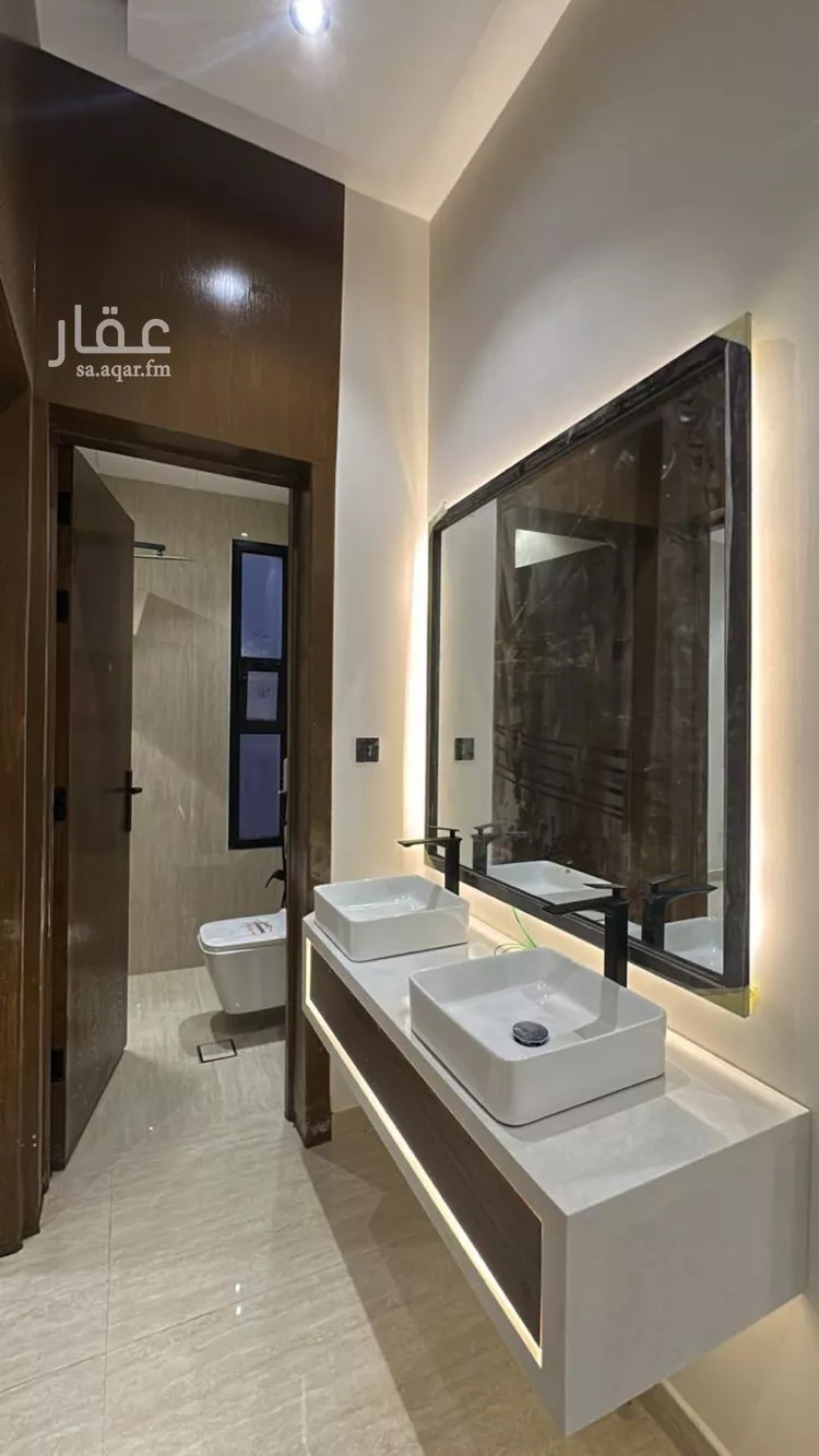 دور للبيع في شارع الفرسان, حي عكاظ, مدينة الرياض, منطقة الرياض صورة 5
