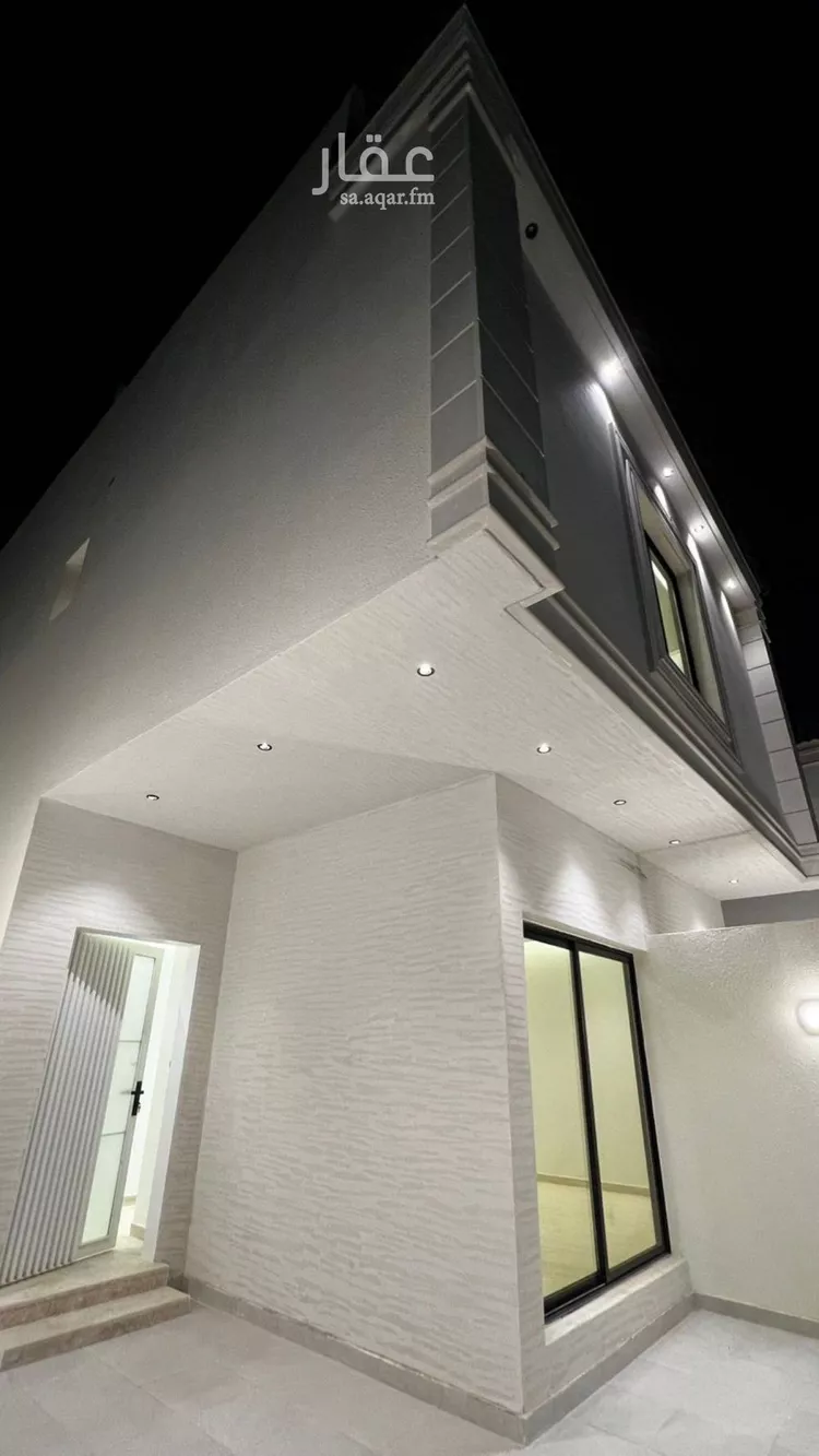 دور للبيع في شارع القمري, حي الحزم, مدينة الرياض, منطقة الرياض صورة 2