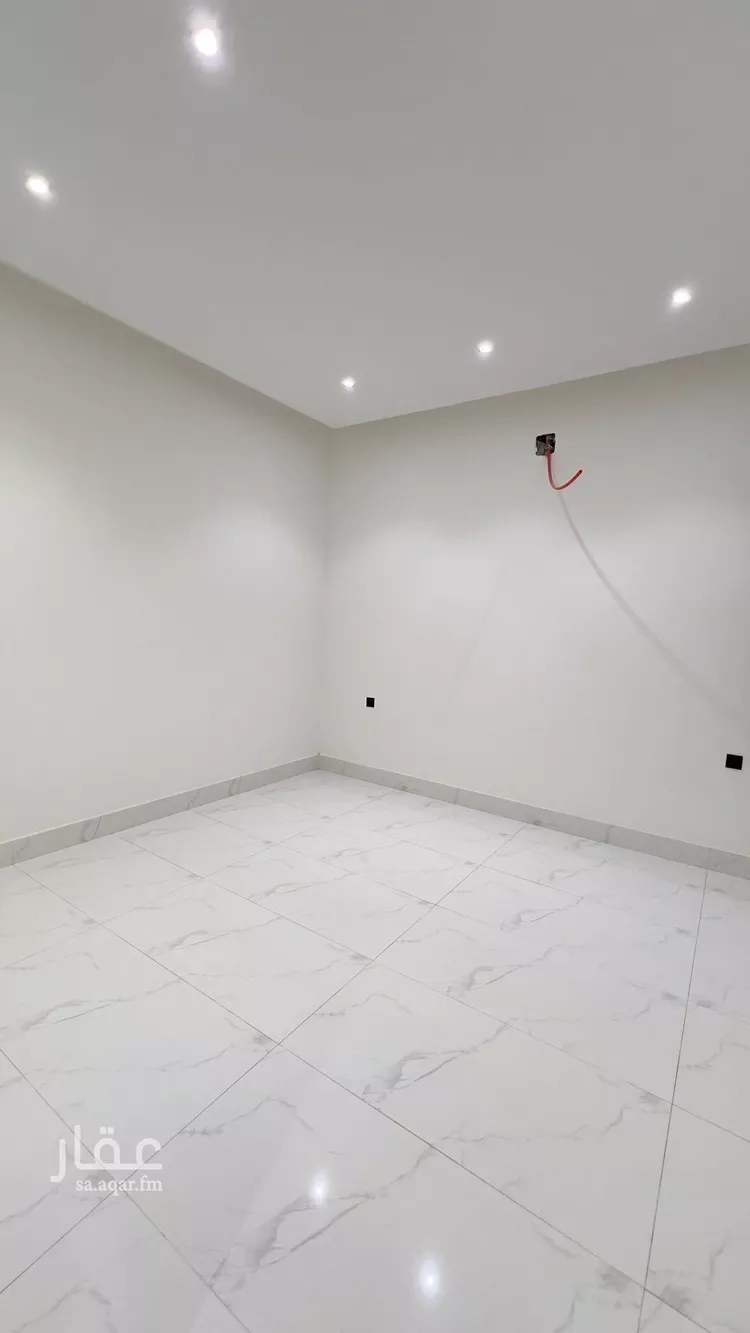 Floor for Sale in Riyadh Al Uraija Al Gharbiyah 7