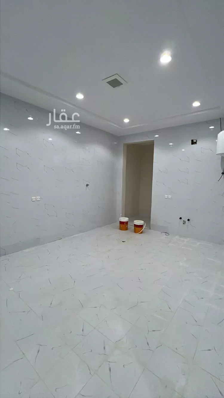 شقة للبيع في شارع الفل, حي عكاظ, مدينة الرياض, منطقة الرياض صورة 5