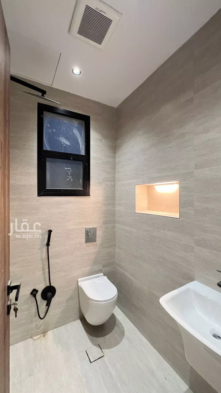 دور للبيع في شارع عامر القرشي, حي العوالي, مدينة الرياض, منطقة الرياض صورة 4