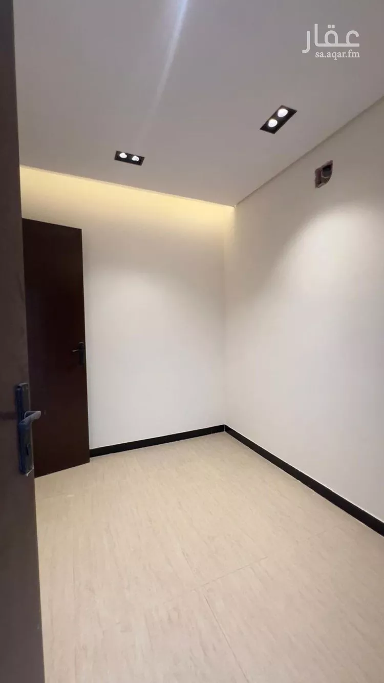 شقة للبيع في شارع أبي منصور الكوفي, حي بدر, مدينة الرياض, منطقة الرياض صورة 4