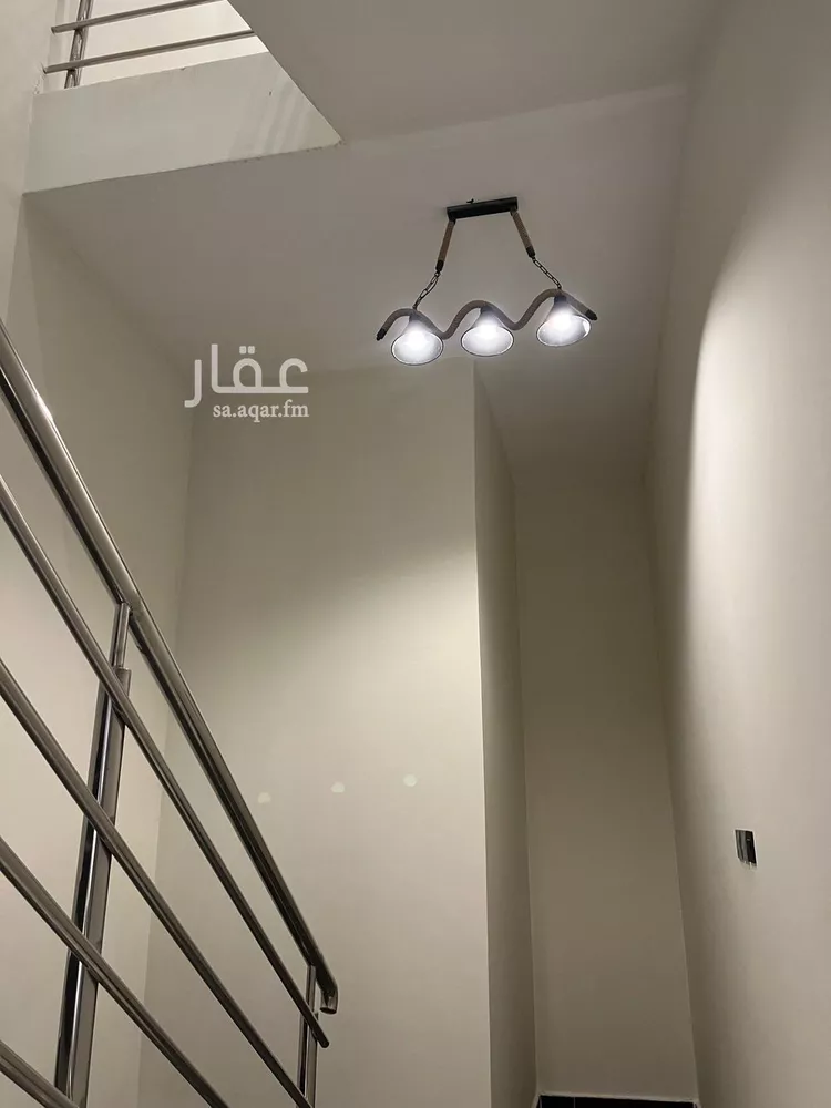 دور للبيع في شارع حجر المدري, حي طويق, مدينة الرياض, منطقة الرياض صورة 3