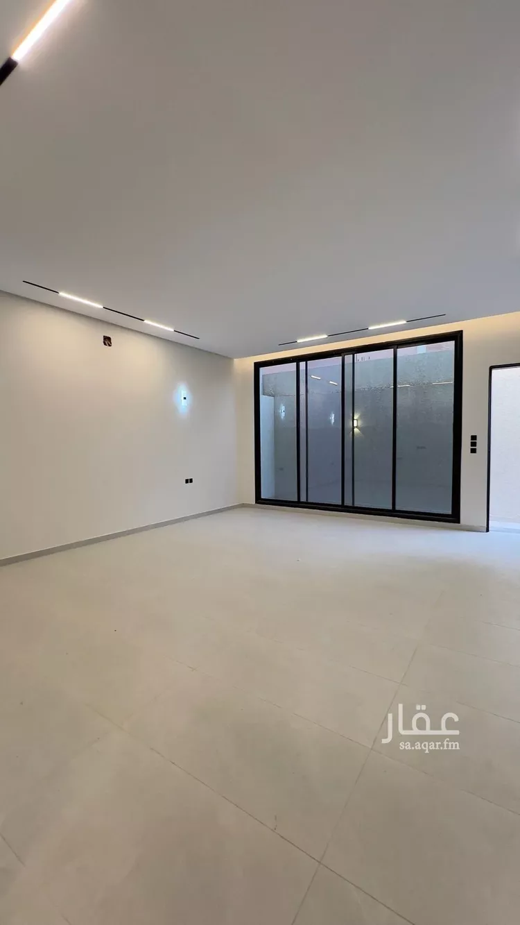 فيلا للبيع في شارع ابن جرير التنوخي, حي العوالي, مدينة الرياض, منطقة الرياض صورة 5