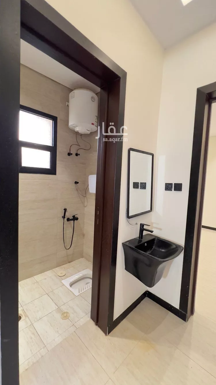 دور للبيع في شارع عبدالعزيز بن عبدالملك, حي بدر, مدينة الرياض, منطقة الرياض 11