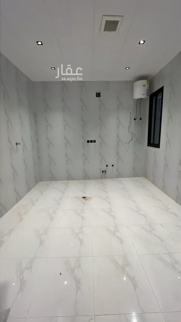 دور للبيع في شارع القاضي الفراء, حي طويق, مدينة الرياض, منطقة الرياض صورة 5