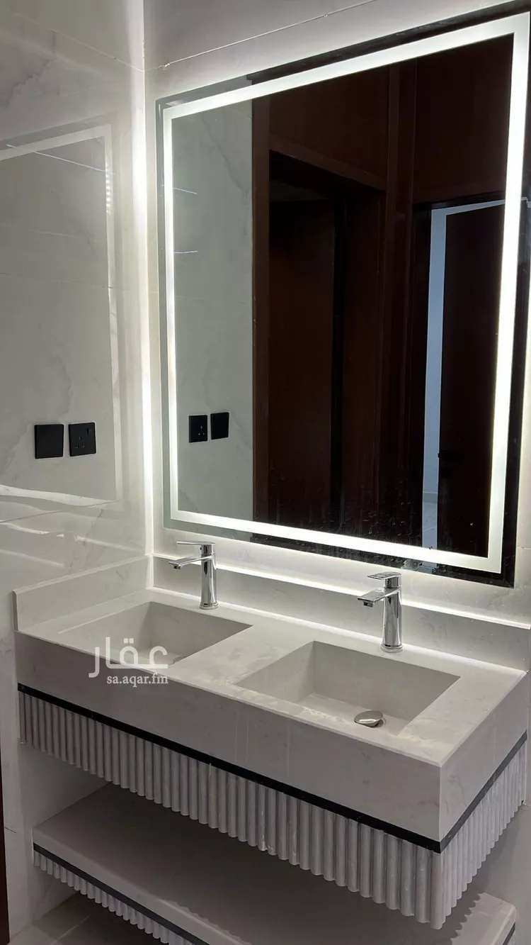 Floor for Sale in Riyadh Tuwaiq 10