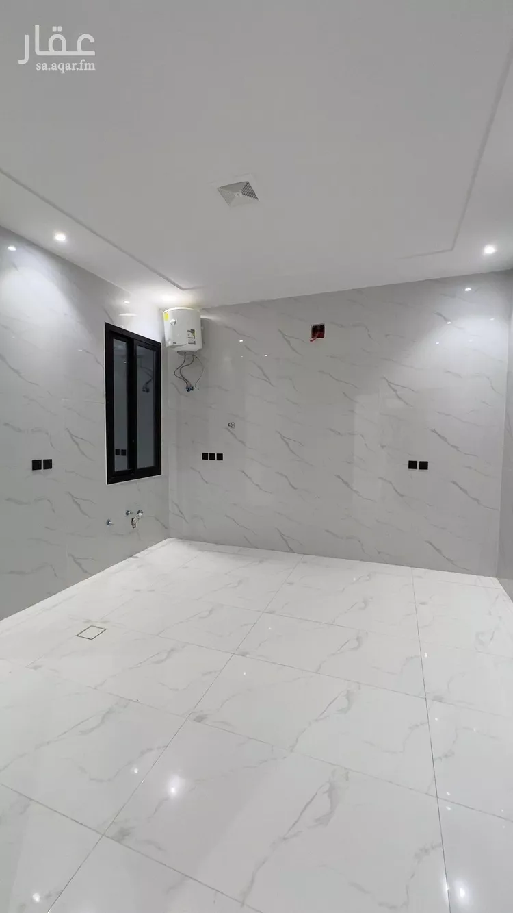 Floor for Sale in Riyadh Al Uraija Al Gharbiyah 7