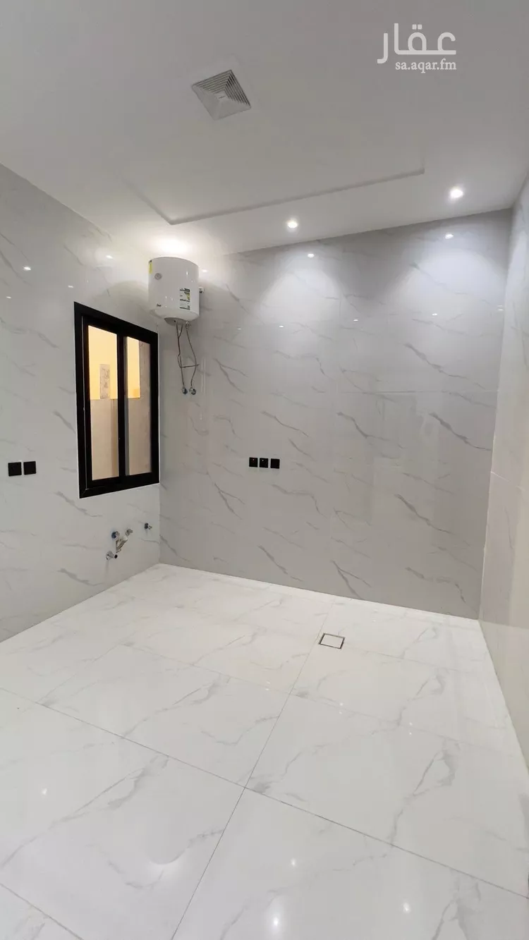 Floor for Sale in Riyadh Al Uraija Al Gharbiyah 6