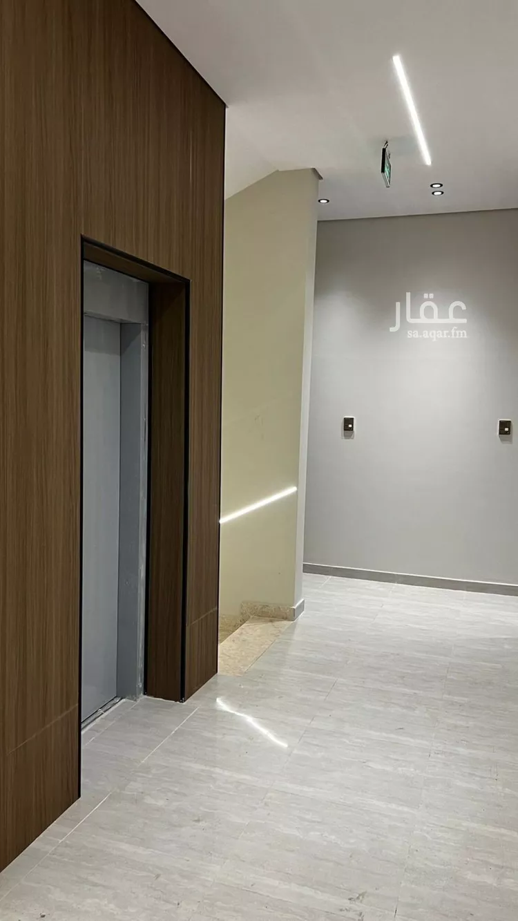 شقة للبيع في شارع أحمد بن محمد الغزي, حي العوالي, مدينة الرياض, منطقة الرياض صورة 2