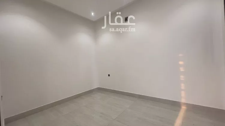 دور للبيع في شارع الظهير علي بن محمود, حي طويق, مدينة الرياض, منطقة الرياض صورة 2
