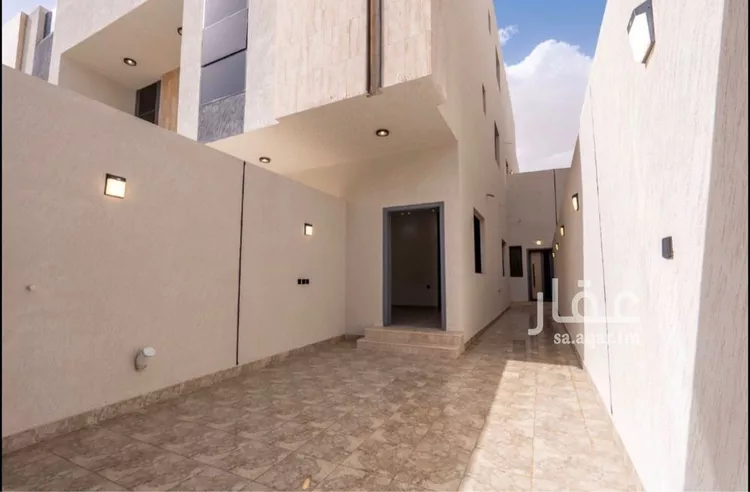 دور للبيع في شارع الإمام الأوزاعي, حي طويق, مدينة الرياض, منطقة الرياض صورة 3